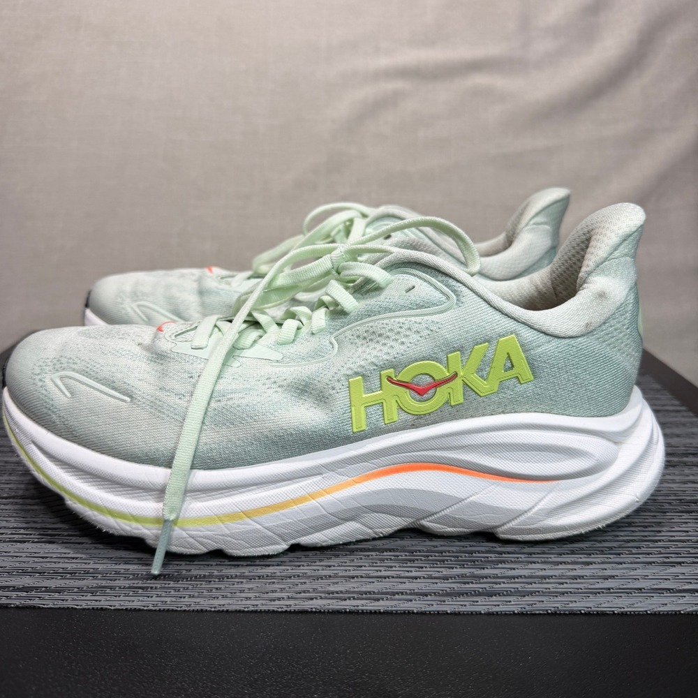 Hoka One Clifton 10 Running Shoes - Women 8 - Sea Glass Neon Green 1162031 SLSSN